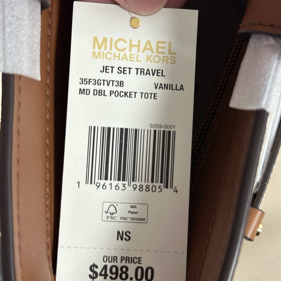 NWT MICHAEL KORS Jet Set Tote - Picture 4 of 5